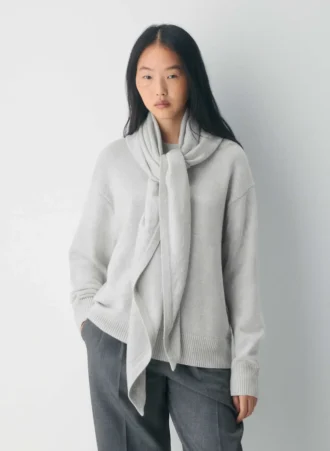 Bufanda triangular de lana merino