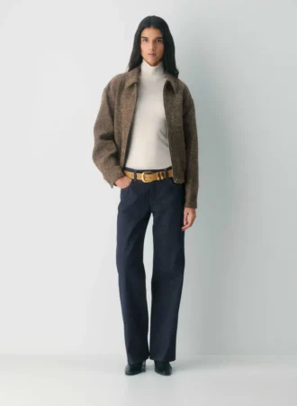 Cinturón ancho de ante y latón macizo legendario