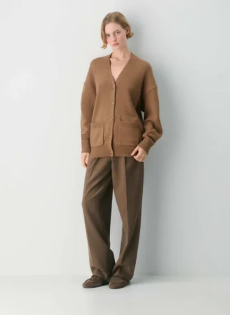 Cárdigan de cuello en V de lana merino gruesa