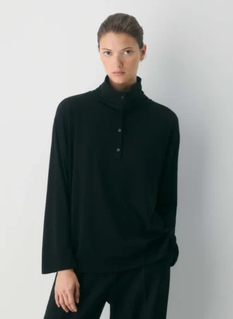 Riverside Turtleneck