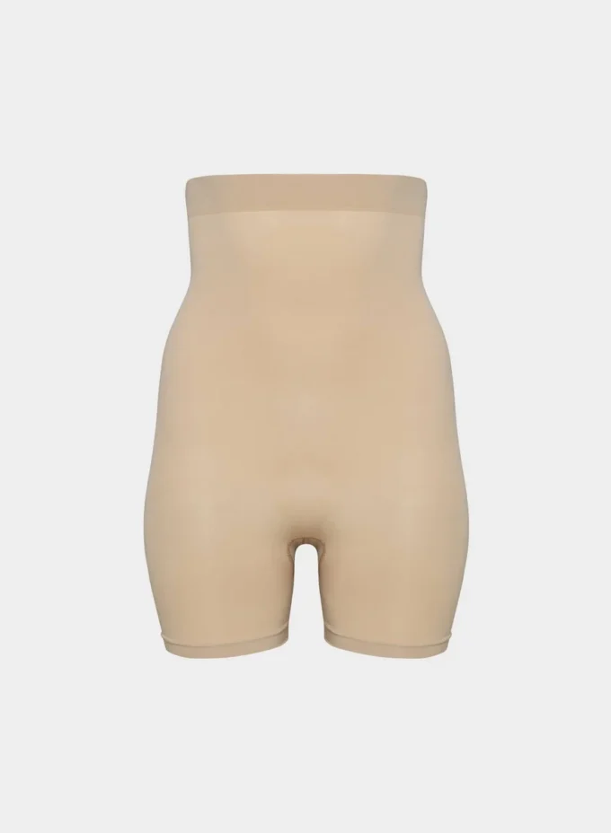 ShapeEnhance™ Seamless Short