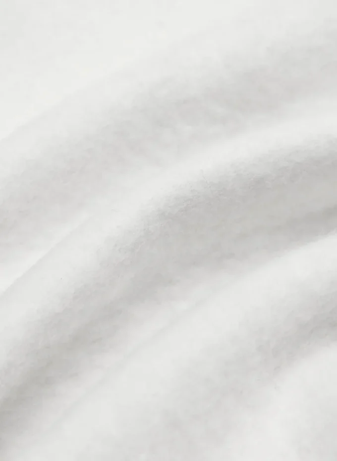 Sudadera con capucha corta y cómoda de felpa